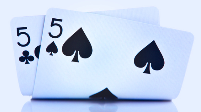 Poker Pair of Fives