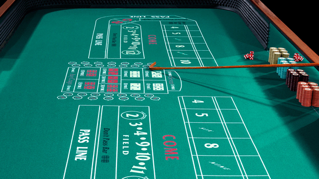 Full Craps Table With No Bets