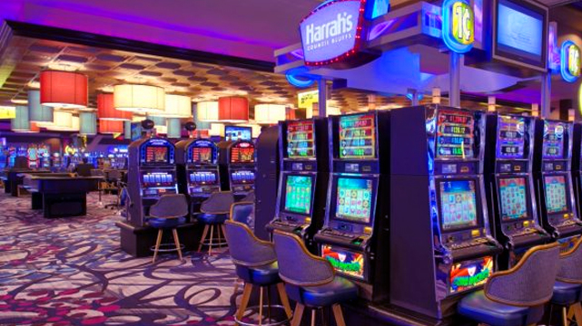 Slot Machines at Harrah's Reno